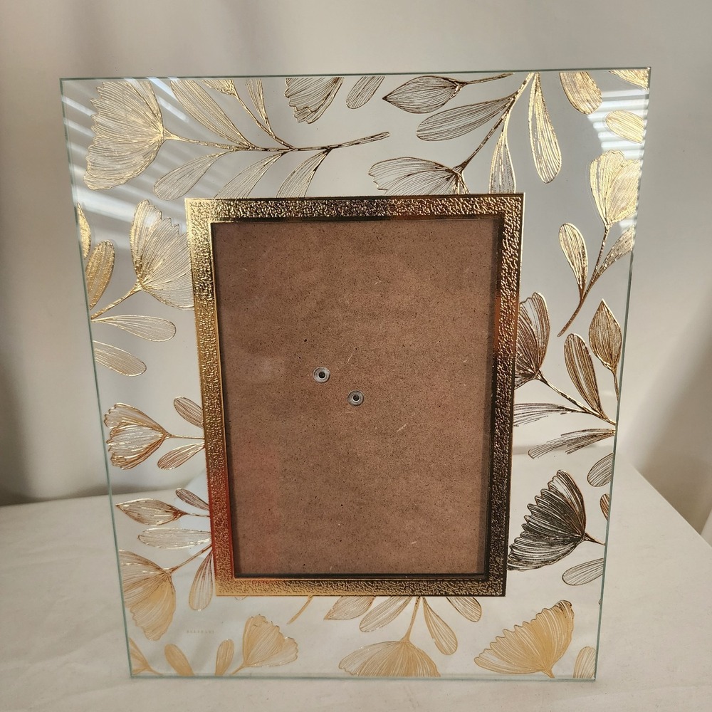 Beltrami Picture Frame 5" x 7" Picture Frame 10" x 12" Gold Tone Floral Clear - Picture 4 of 7